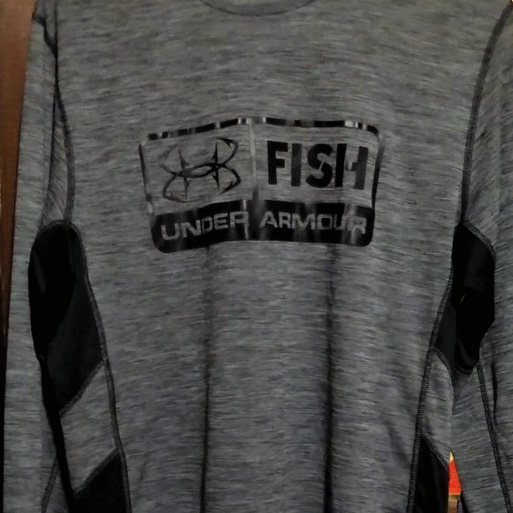 Under Armour Heat Gear--Size Medium - Picture 1 of 5